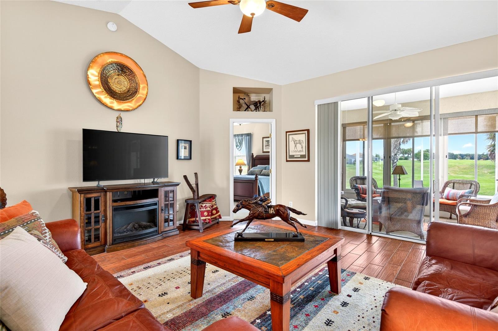 OCALA PALMS - Residential