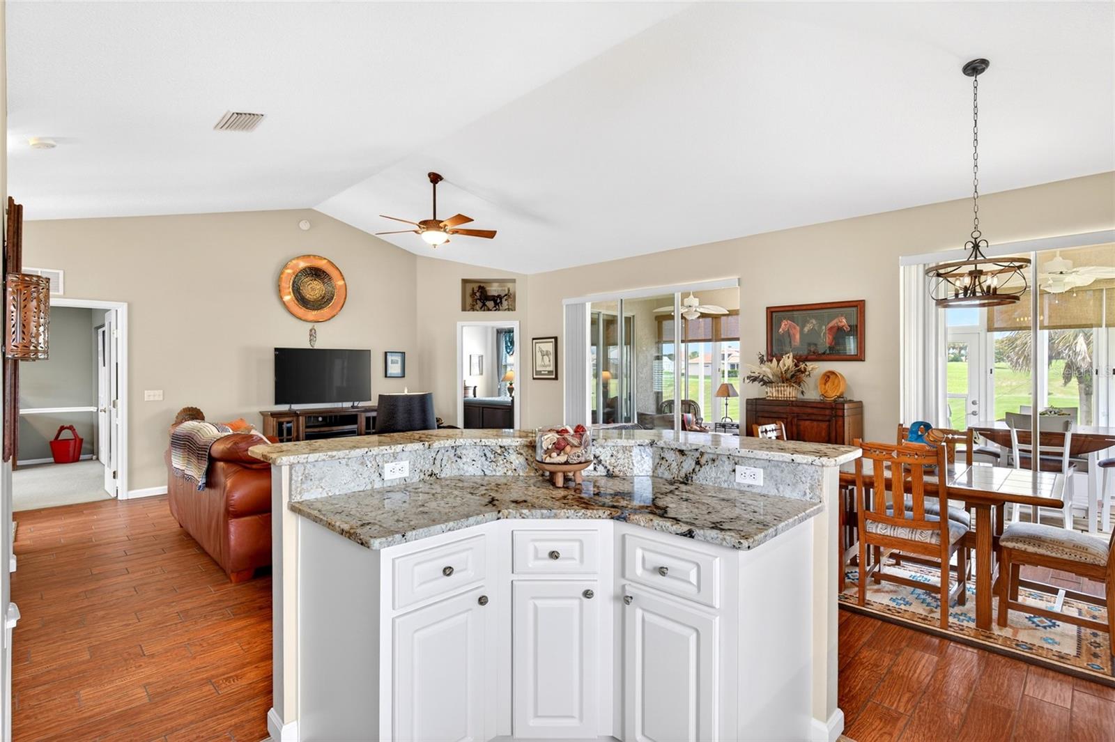 OCALA PALMS - Residential