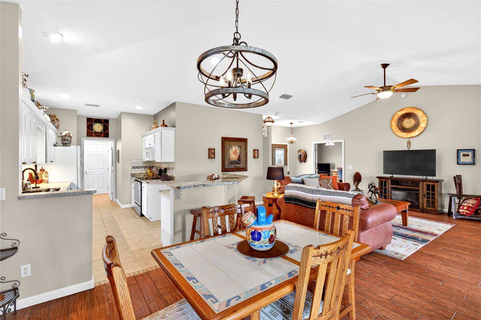 OCALA PALMS - Residential