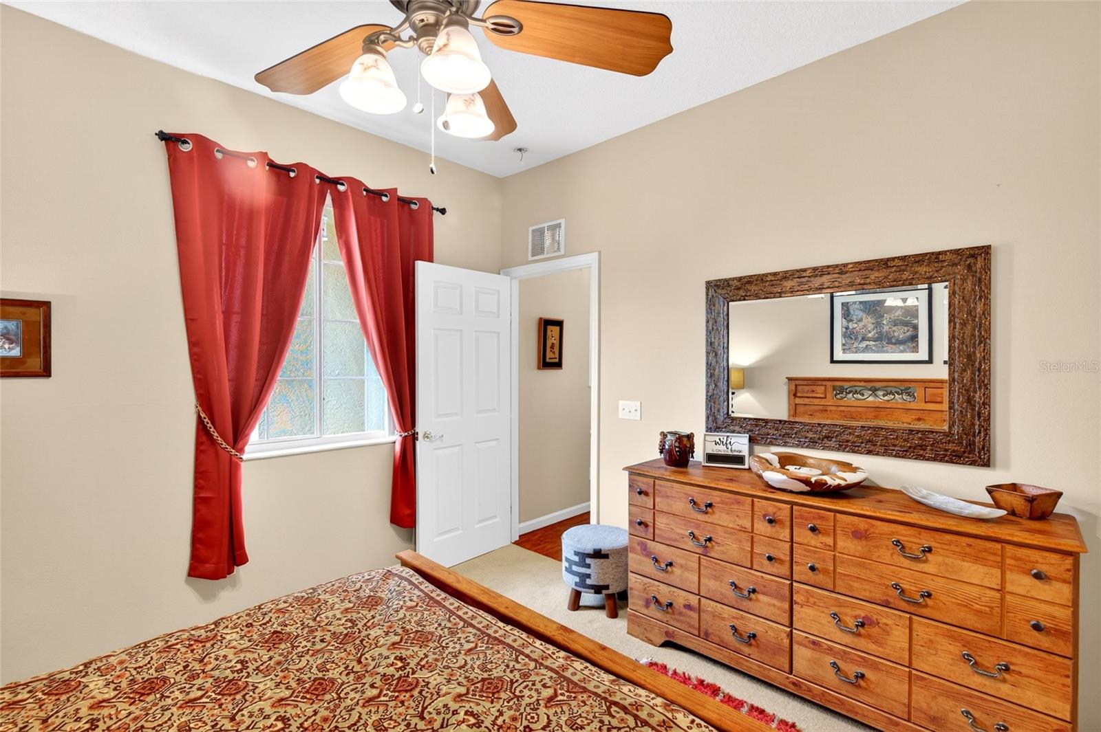 OCALA PALMS - Residential
