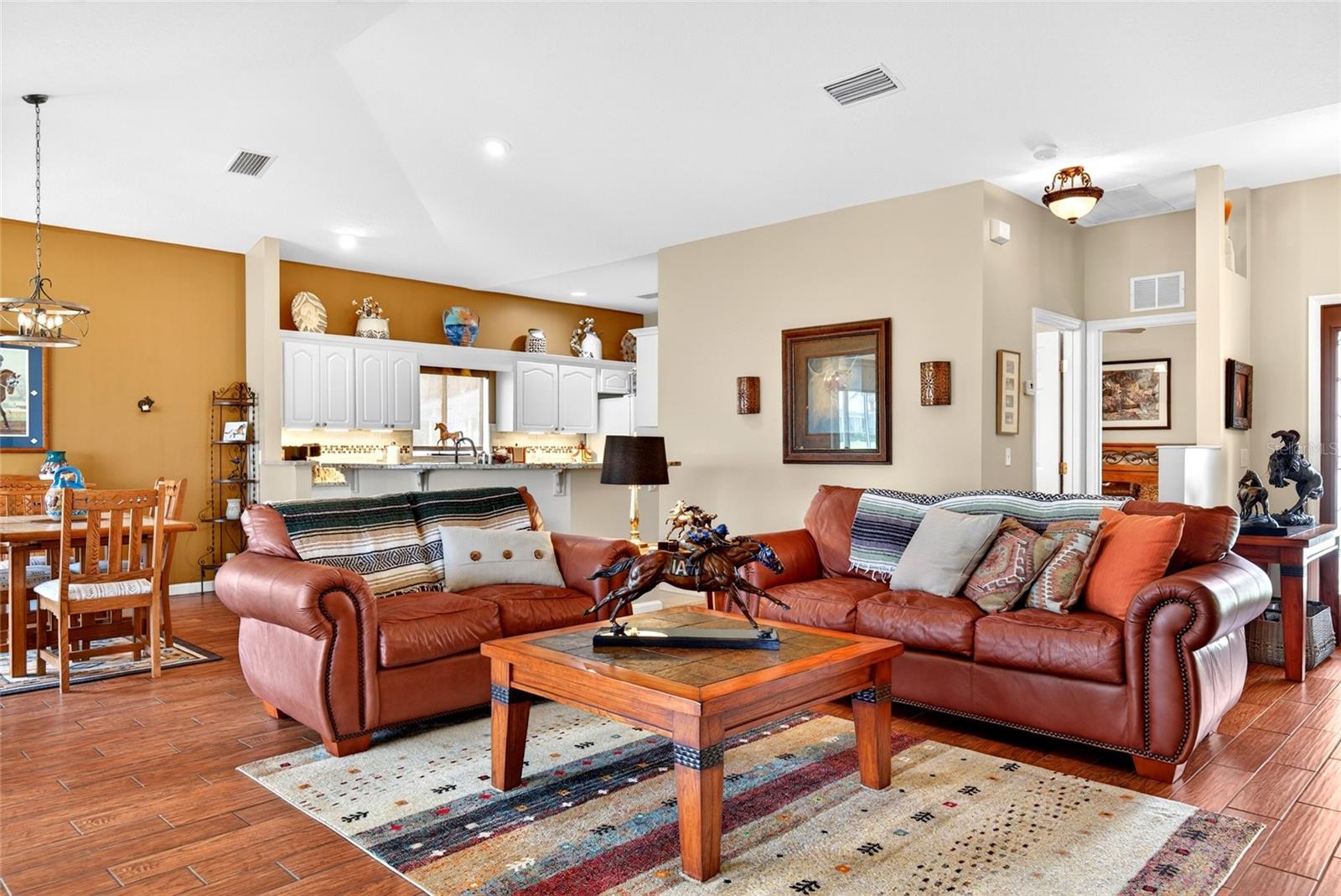 OCALA PALMS - Residential