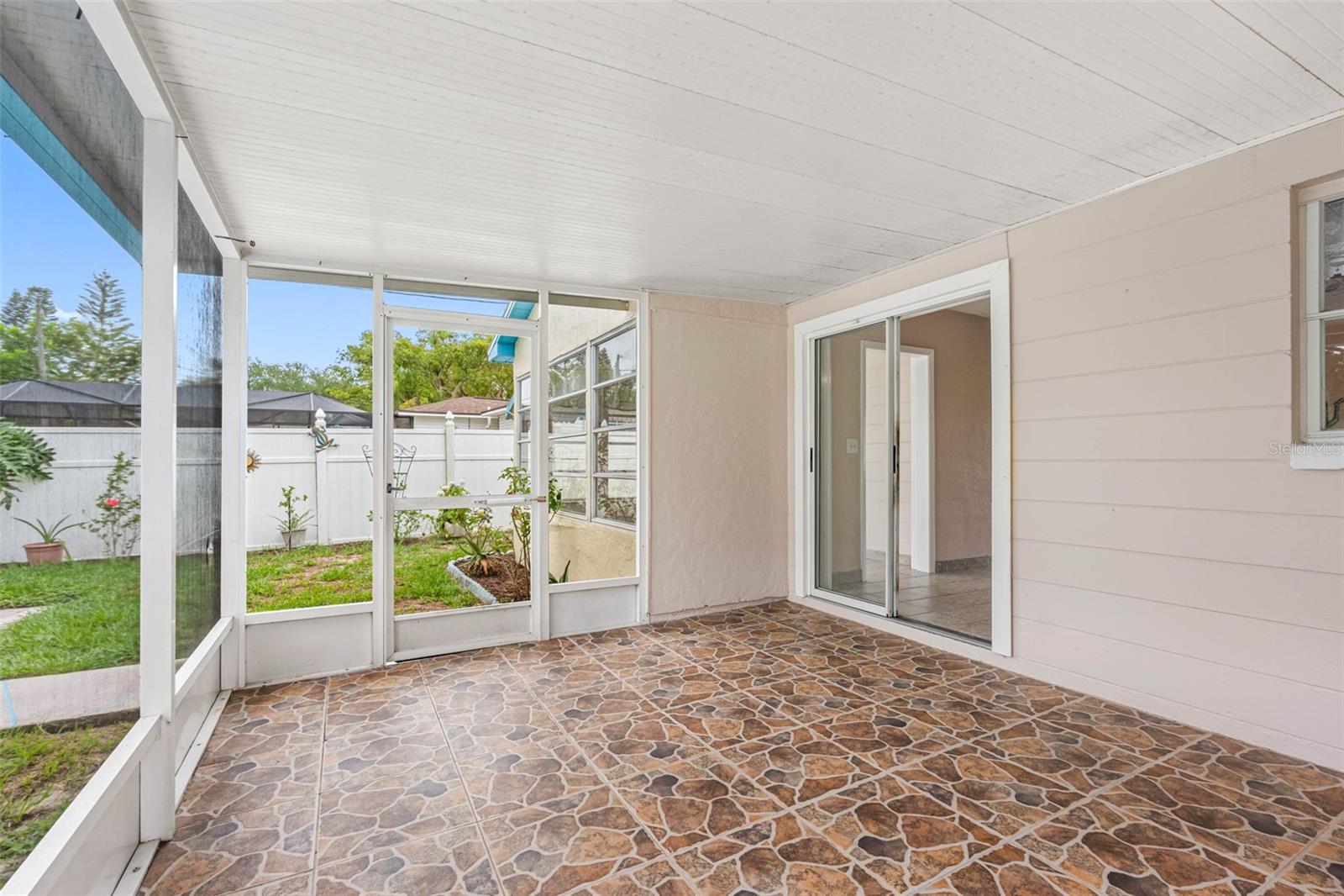 VIRGINIA GROVES ESTATES - Residential