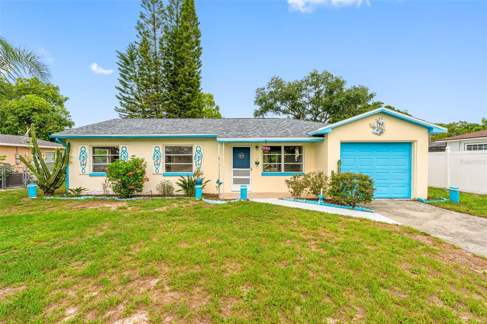 VIRGINIA GROVES ESTATES - Residential