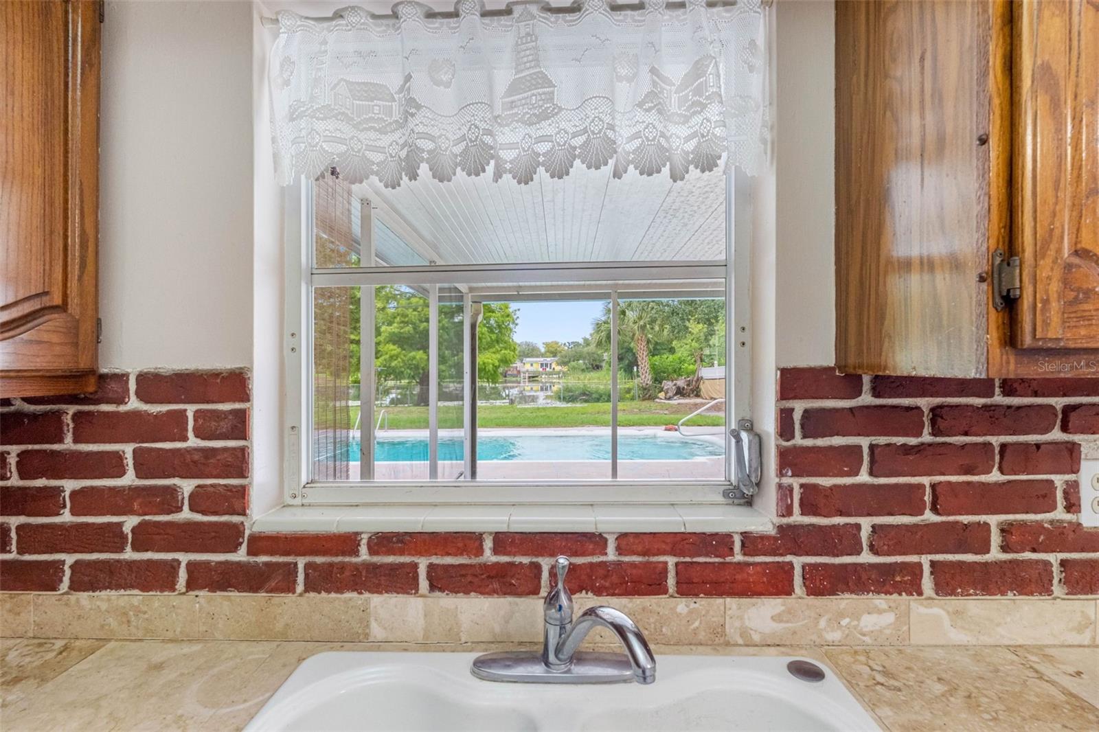 VIRGINIA GROVES ESTATES - Residential