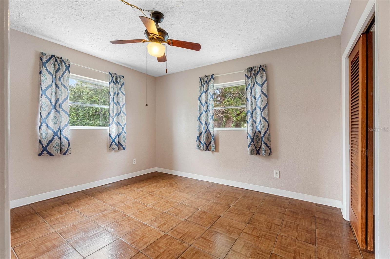 VIRGINIA GROVES ESTATES - Residential
