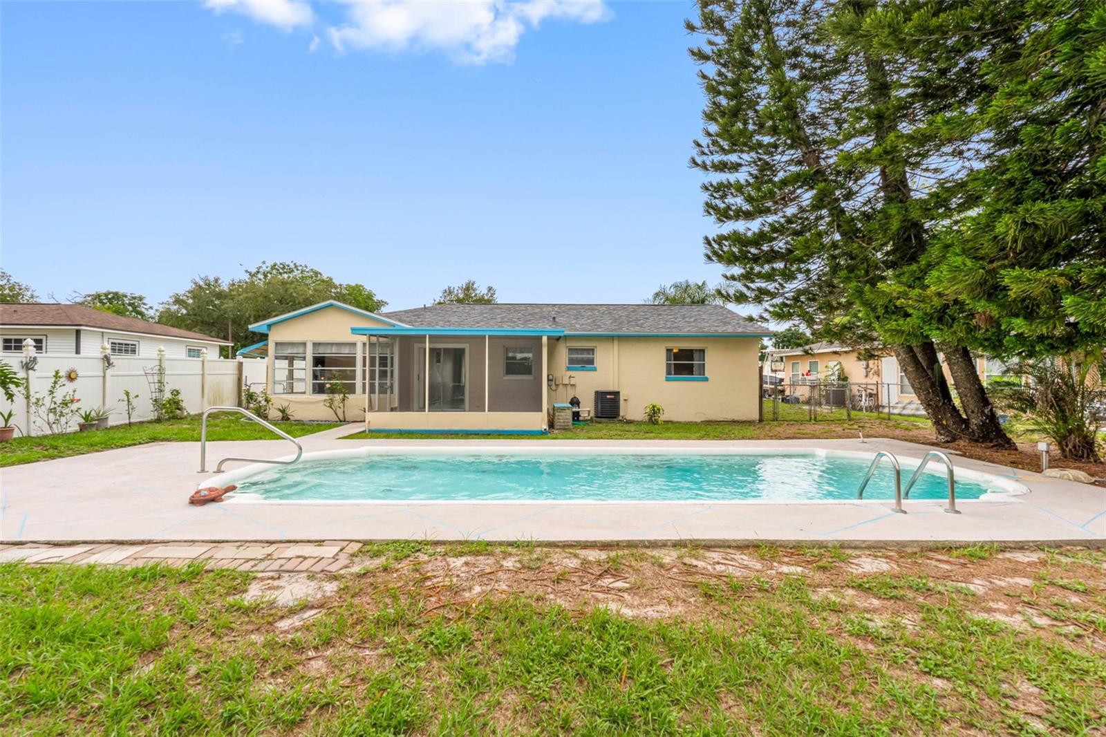 VIRGINIA GROVES ESTATES - Residential