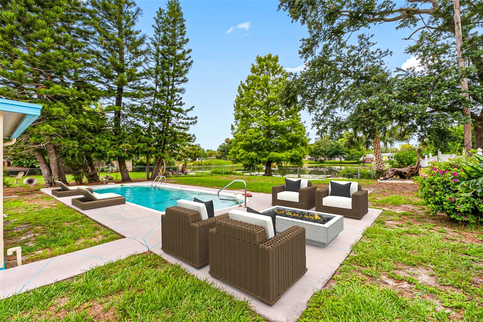 VIRGINIA GROVES ESTATES - Residential