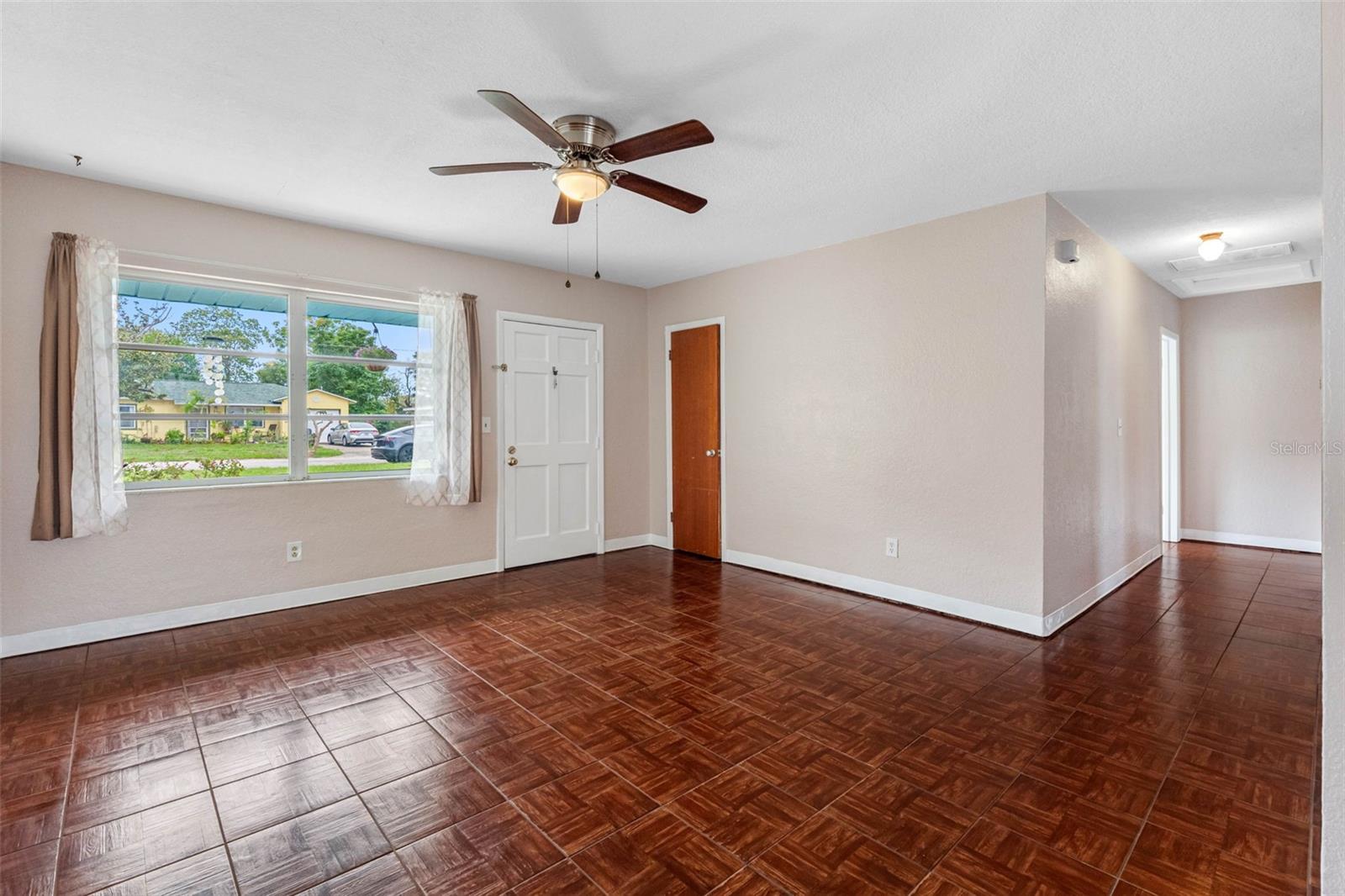 VIRGINIA GROVES ESTATES - Residential