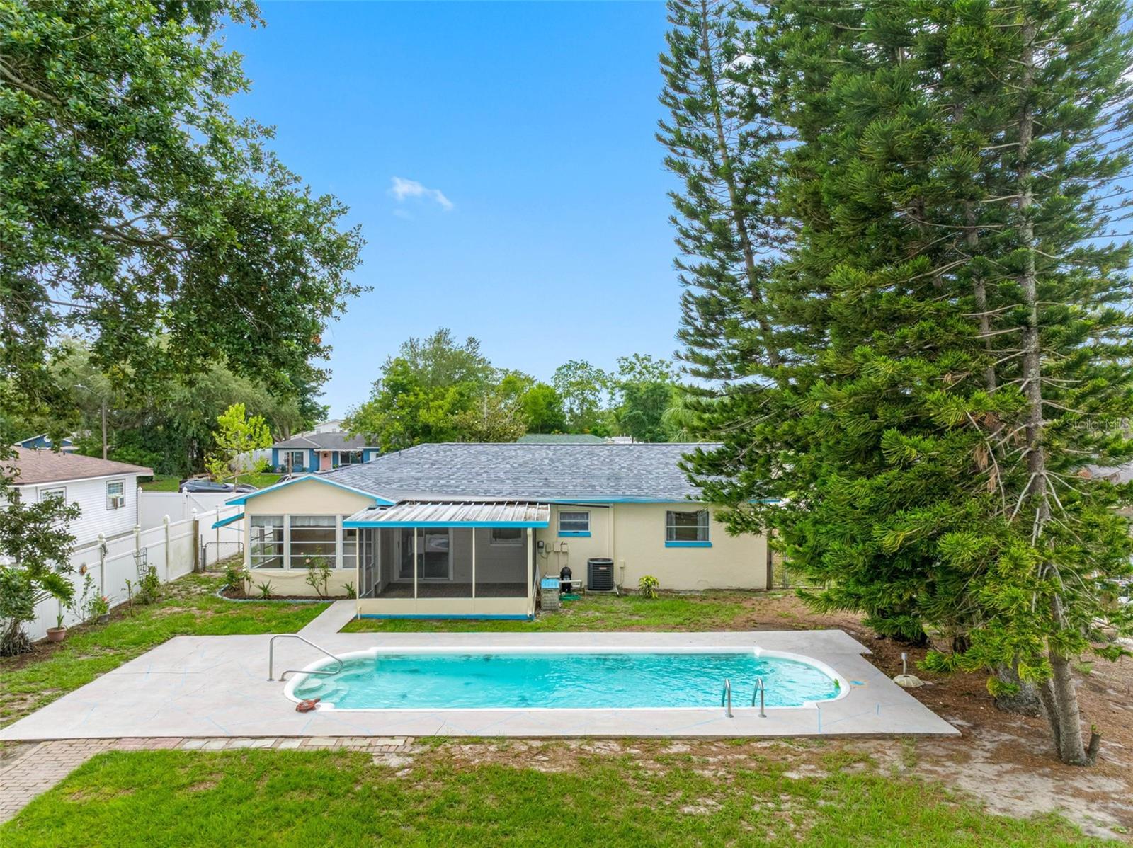VIRGINIA GROVES ESTATES - Residential