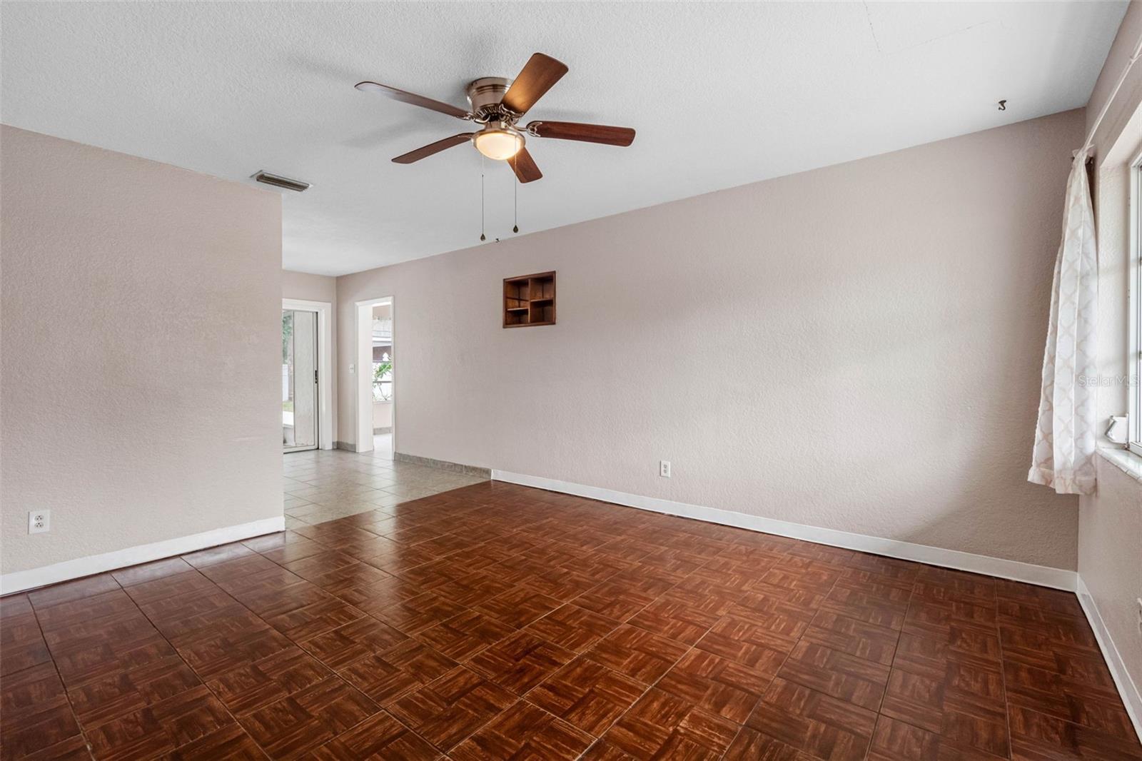 VIRGINIA GROVES ESTATES - Residential