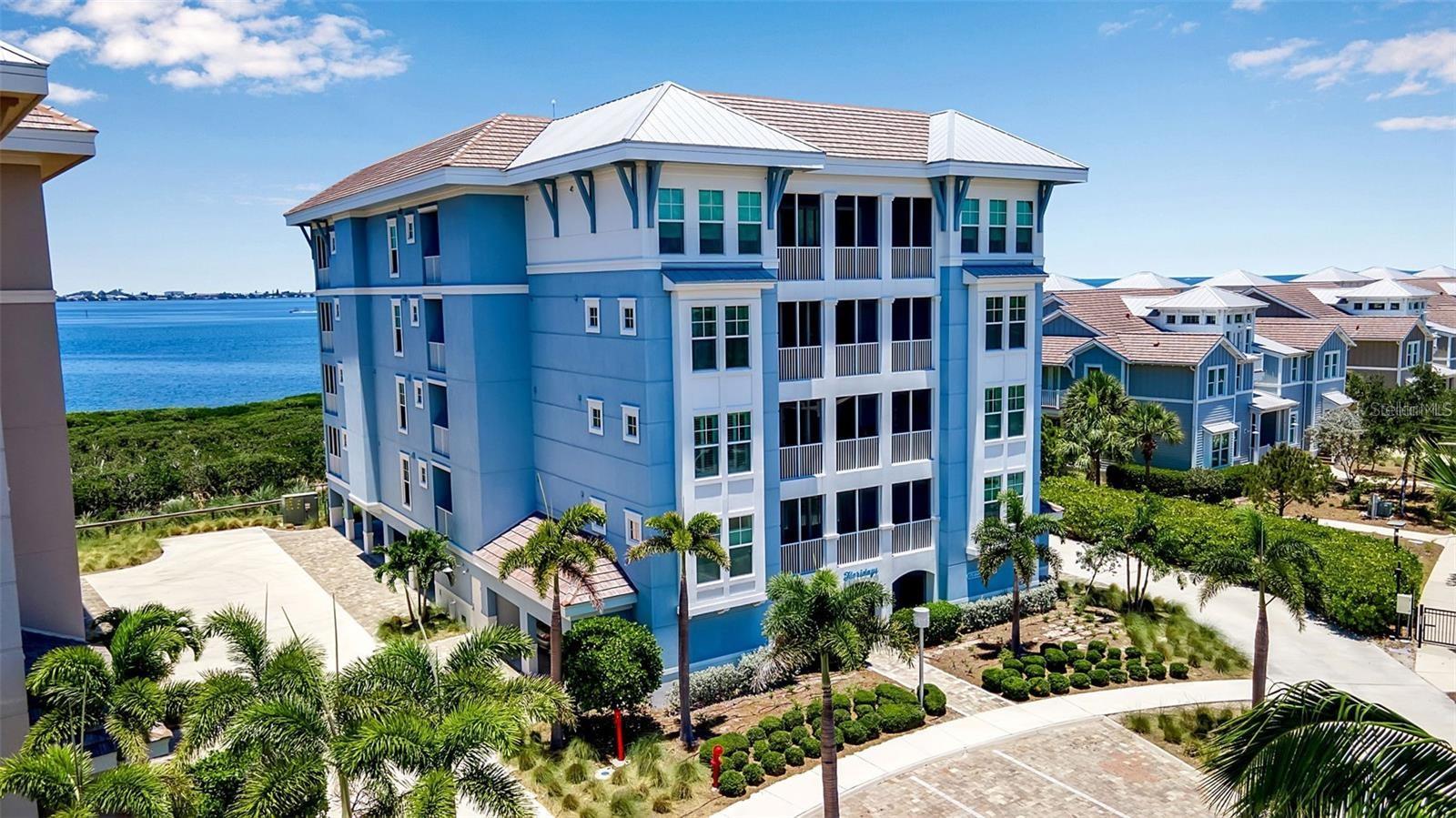 MARINA WALK ON HARBOUR ISLE - Residential