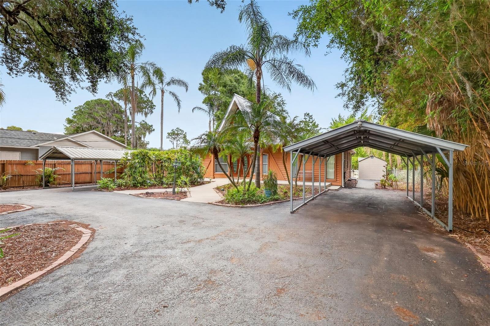 EUSTIS LAKEVIEW PARK - Residential
