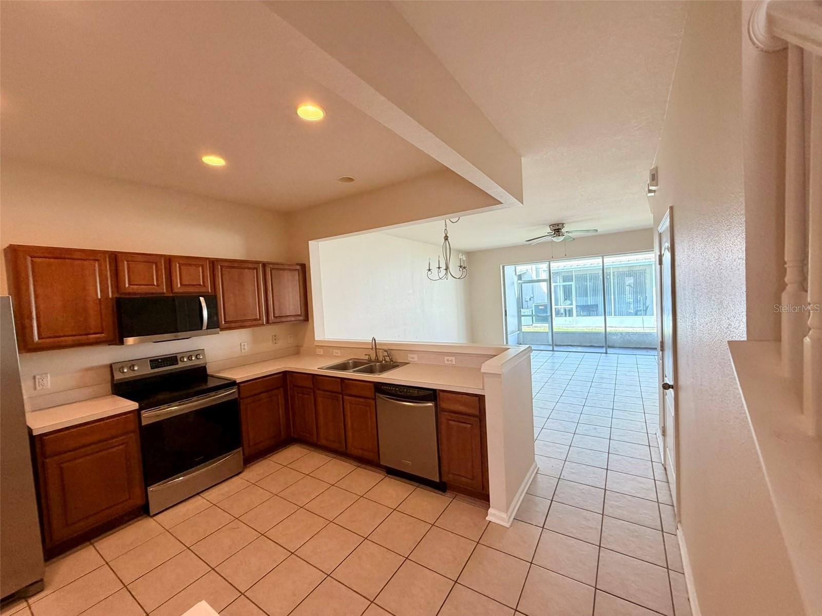 BAY AT CYPRESS CREEK - Residential