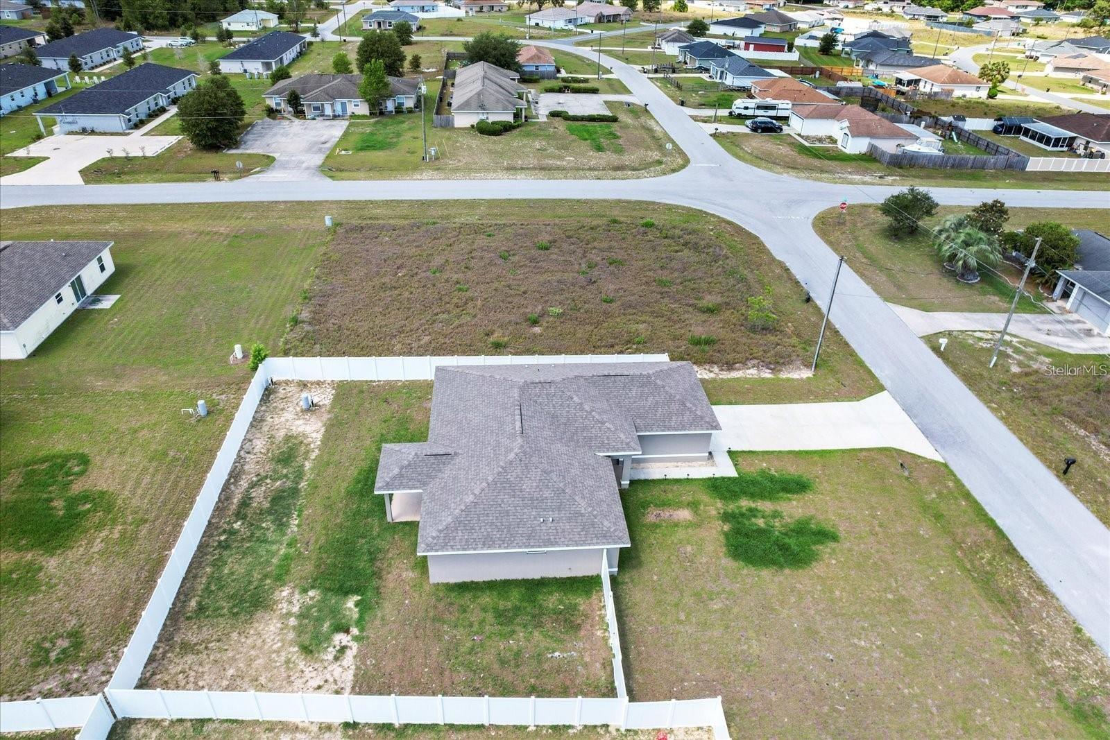 SILVER SPRINGS SHORES - Residential