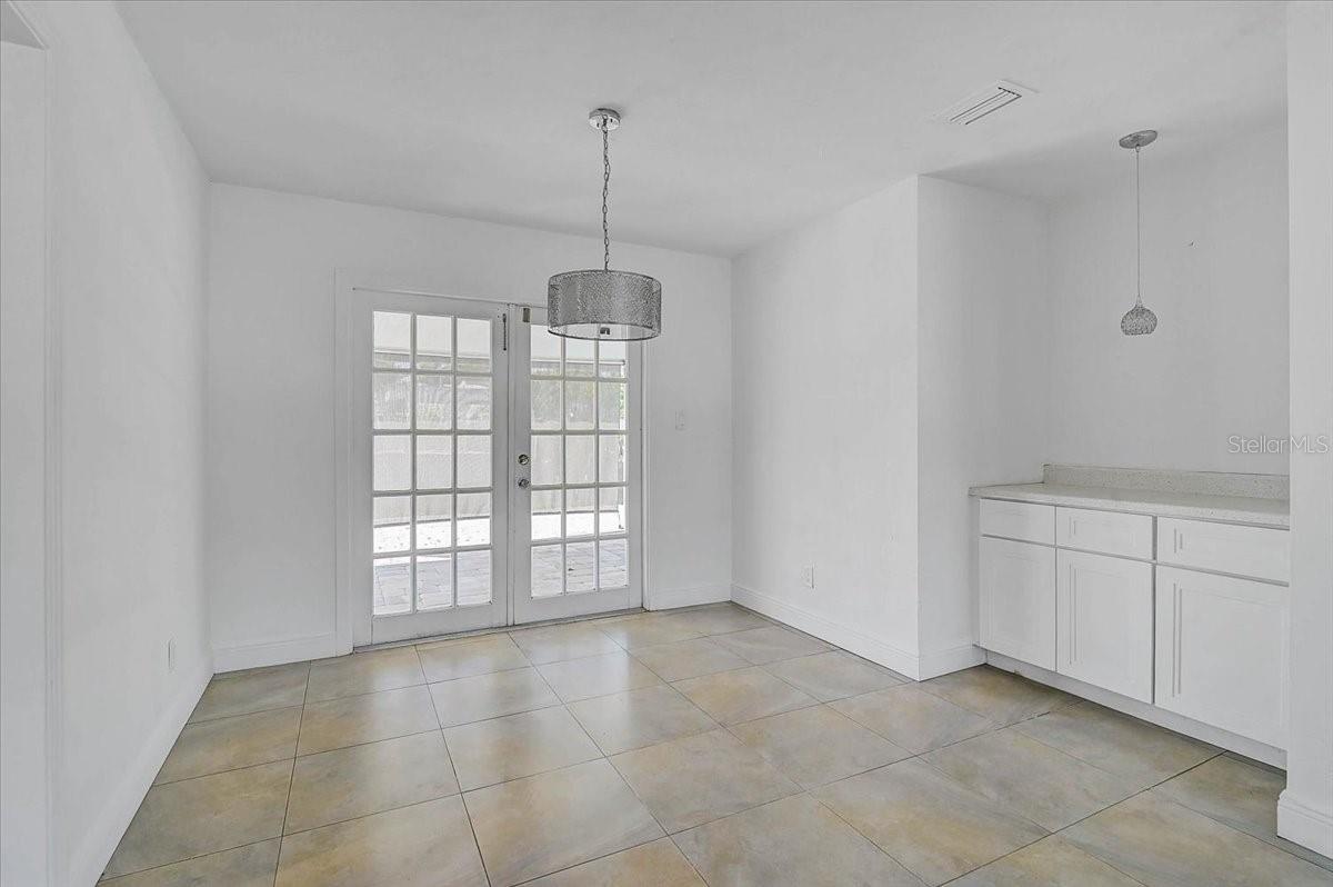 PATRICIA MANOR - Residential Lease