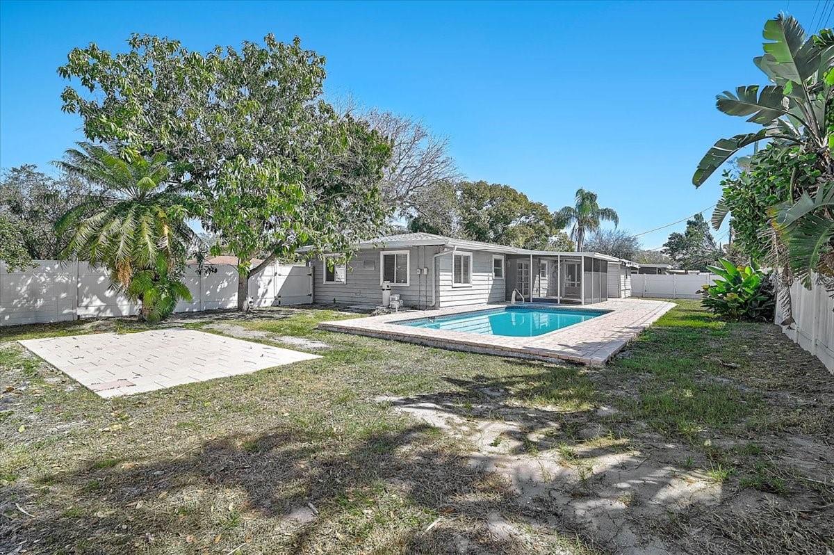 PATRICIA MANOR - Residential Lease