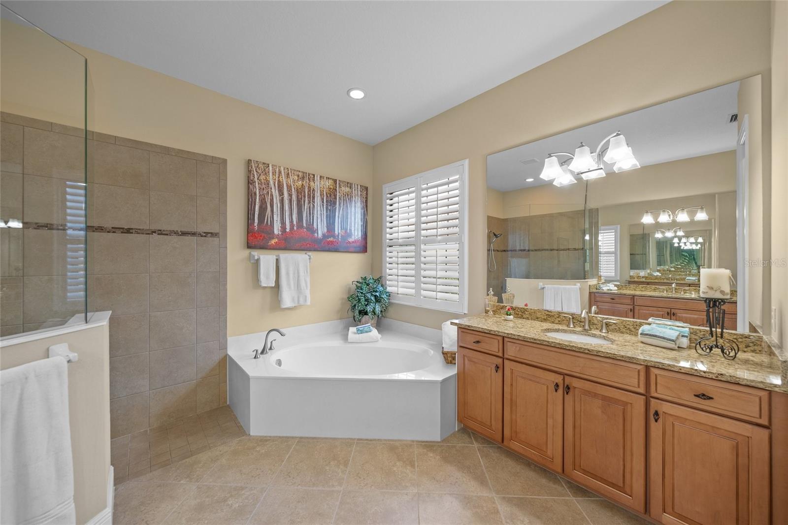 COUNTRY CLUB EAST AT LAKEWD RNCH QQ1 2C - Residential