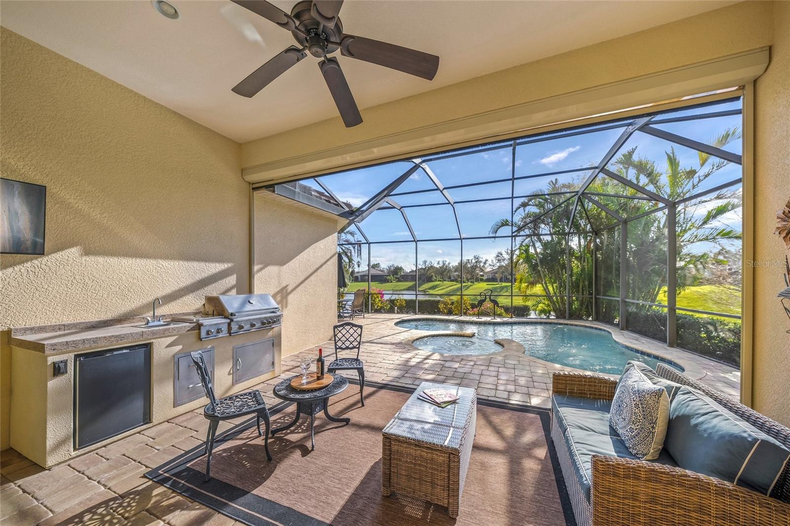 COUNTRY CLUB EAST AT LAKEWD RNCH QQ1 2C - Residential