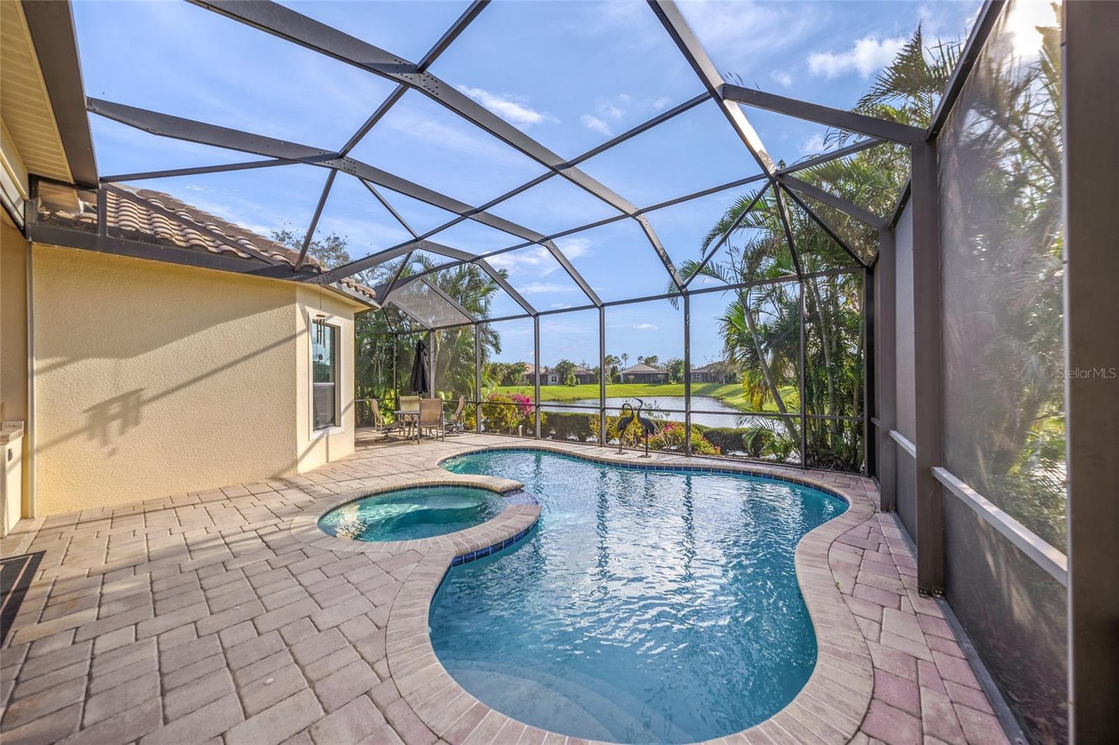 COUNTRY CLUB EAST AT LAKEWD RNCH QQ1 2C - Residential
