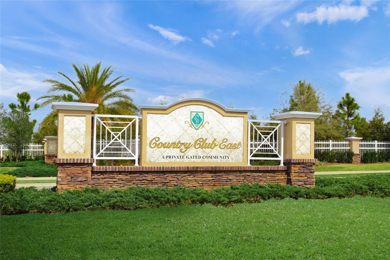 COUNTRY CLUB EAST AT LAKEWD RNCH QQ1 2C - Residential