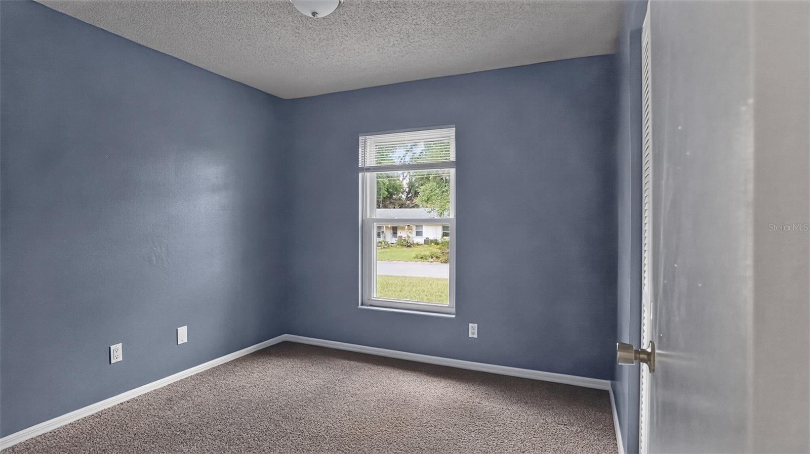 SUNVIEW MANOR - Residential