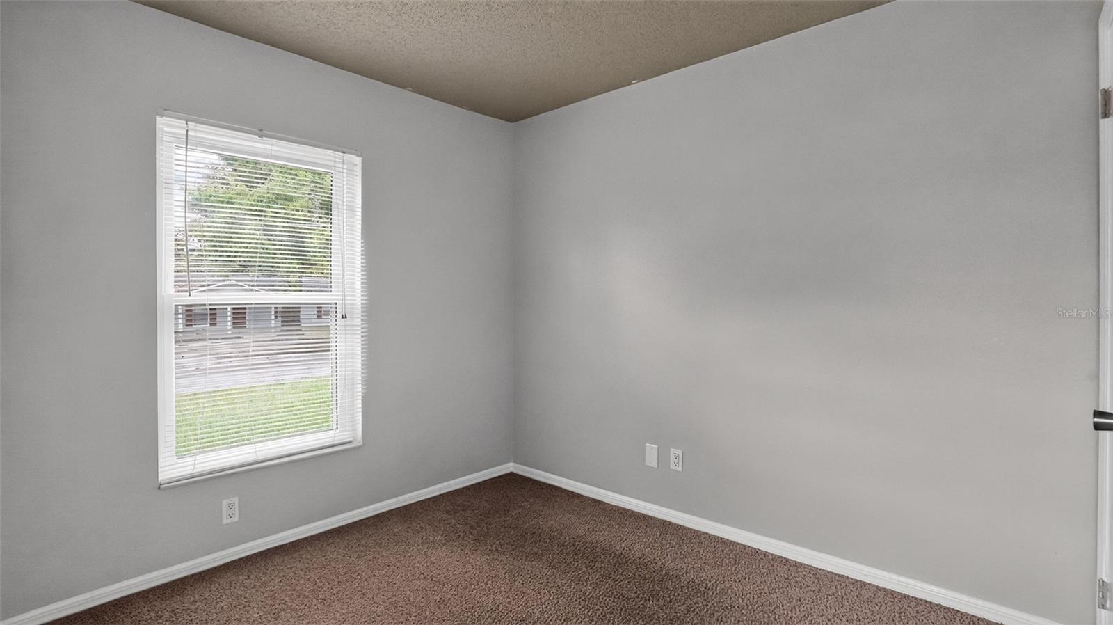 SUNVIEW MANOR - Residential