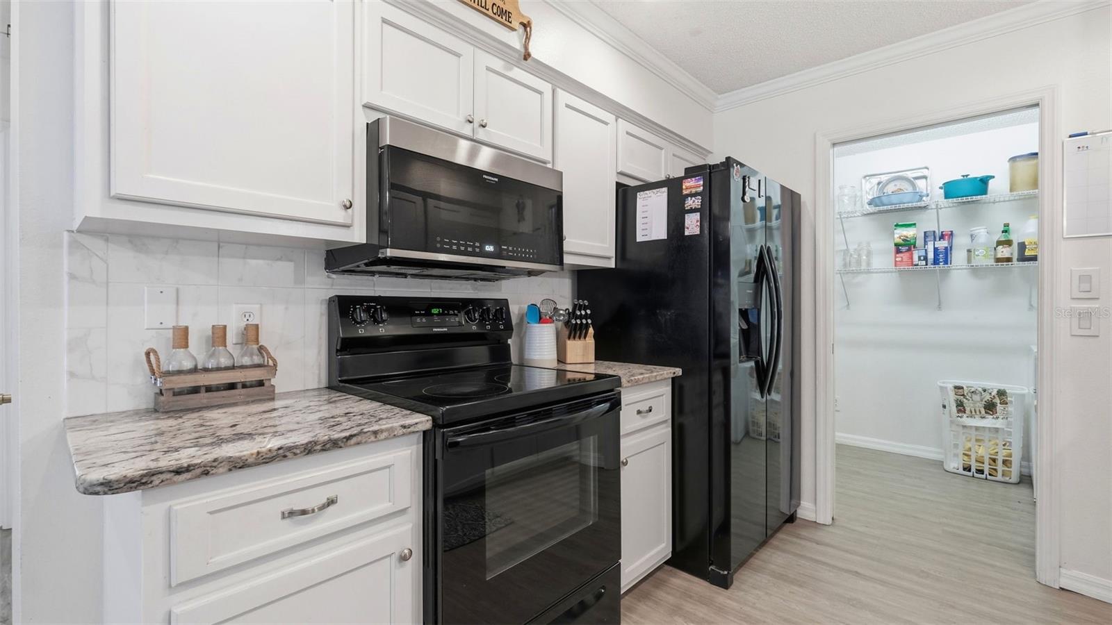 OAK FOREST - Residential