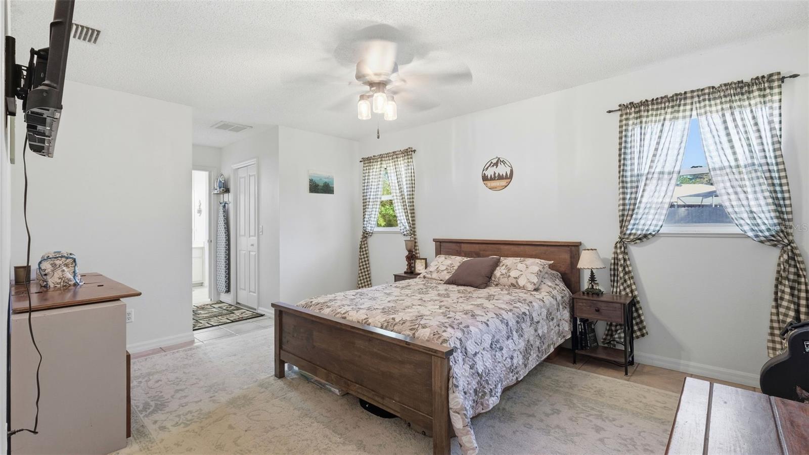 OAK FOREST - Residential