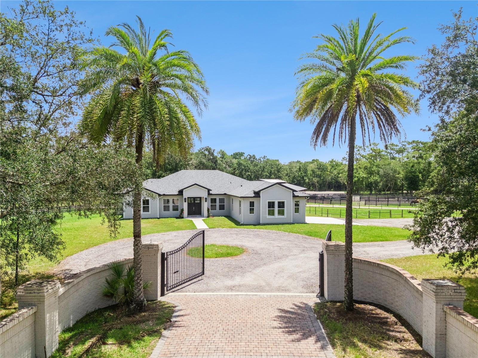 CURRYVILLE WOODS - Residential