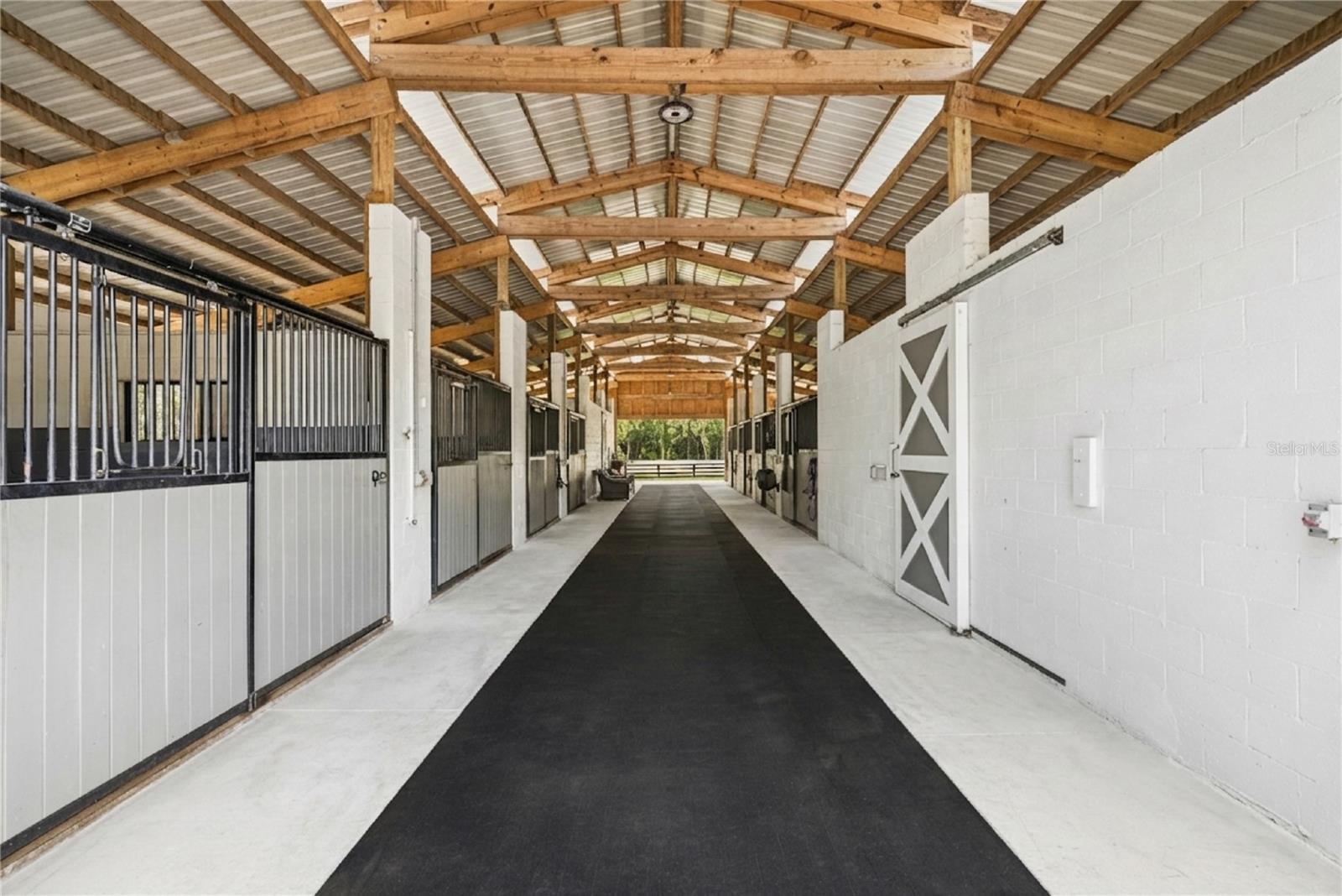 CURRYVILLE WOODS - Residential