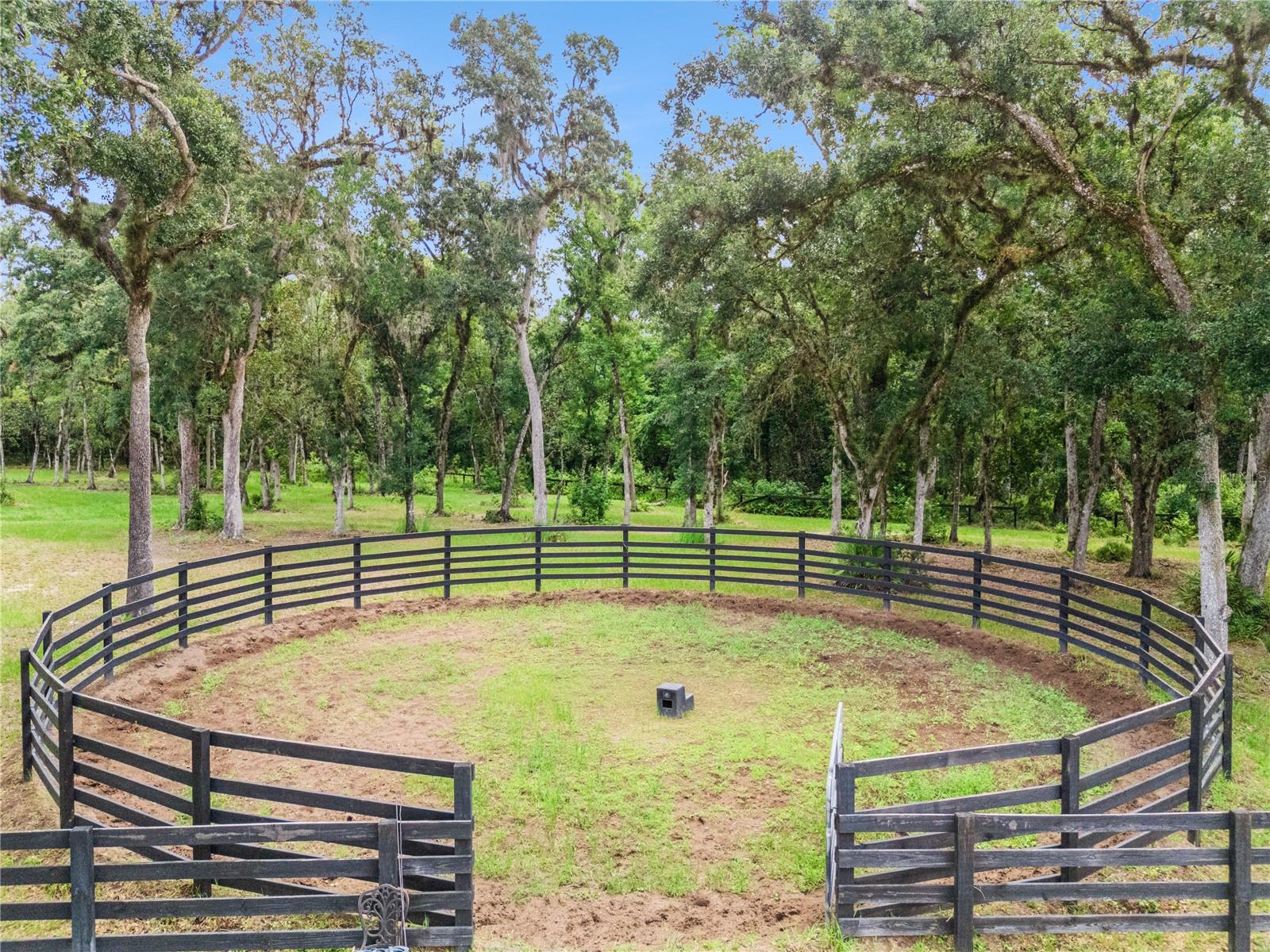 CURRYVILLE WOODS - Residential