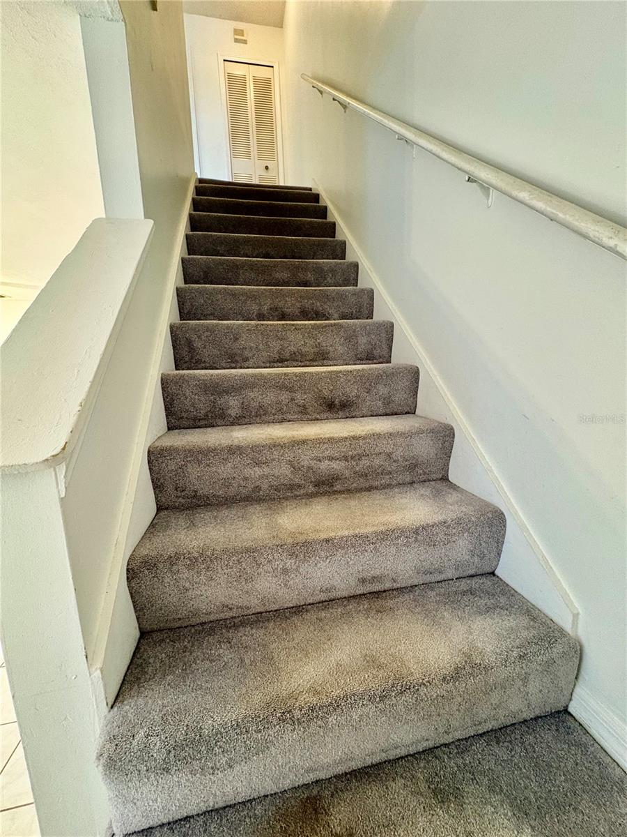 HIDDEN OAKS CONDO PH 7 - Residential