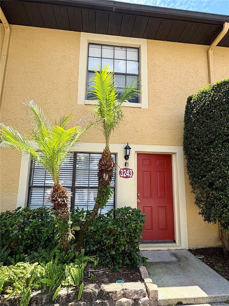 HIDDEN OAKS CONDO PH 7 - Residential