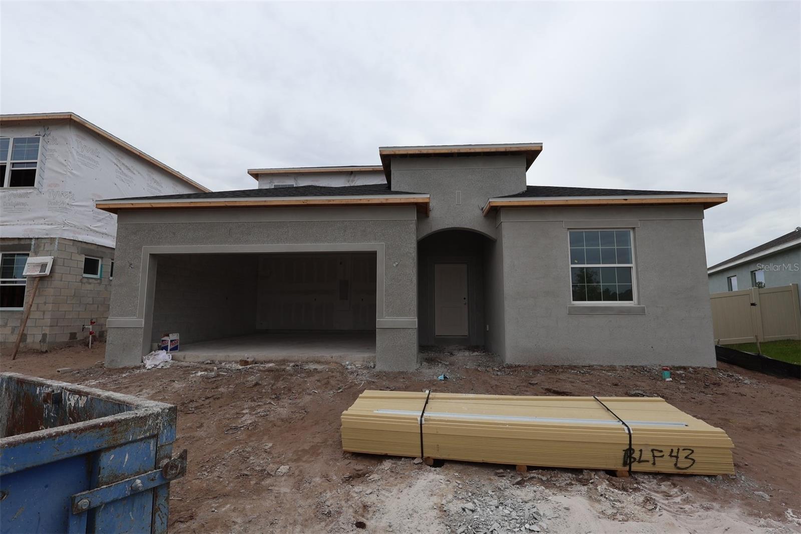 BAY LAKE FARMS AT ST CLOUD - Residential