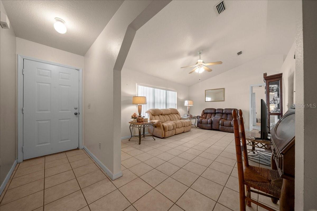 CAROL ESTATE - Residential