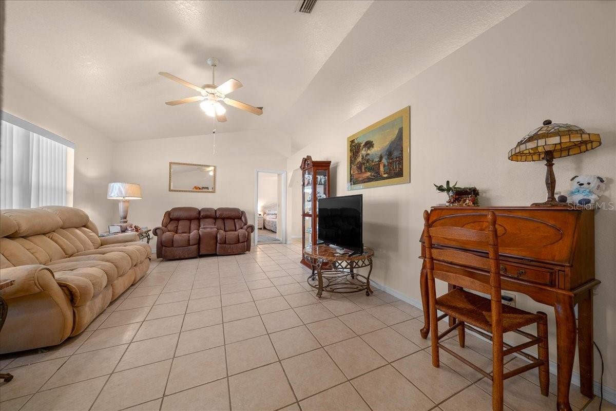 CAROL ESTATE - Residential