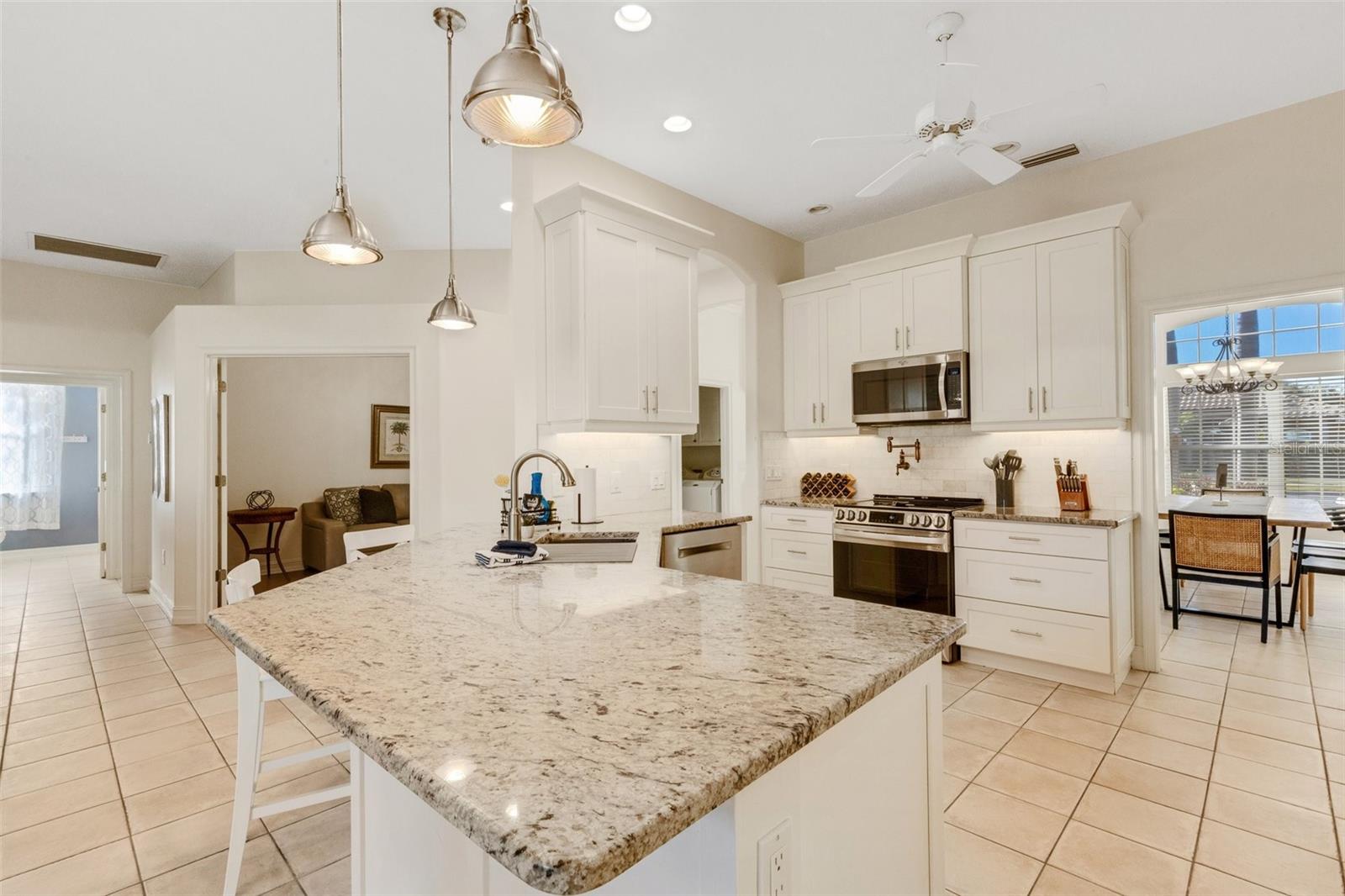 EDGEMONT - Residential