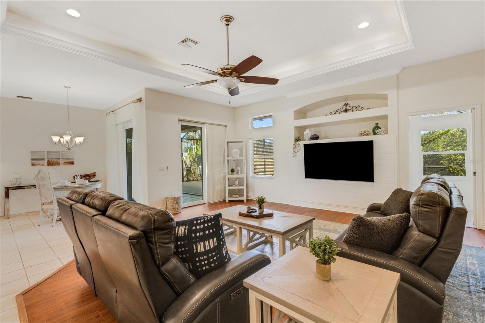 EDGEMONT - Residential
