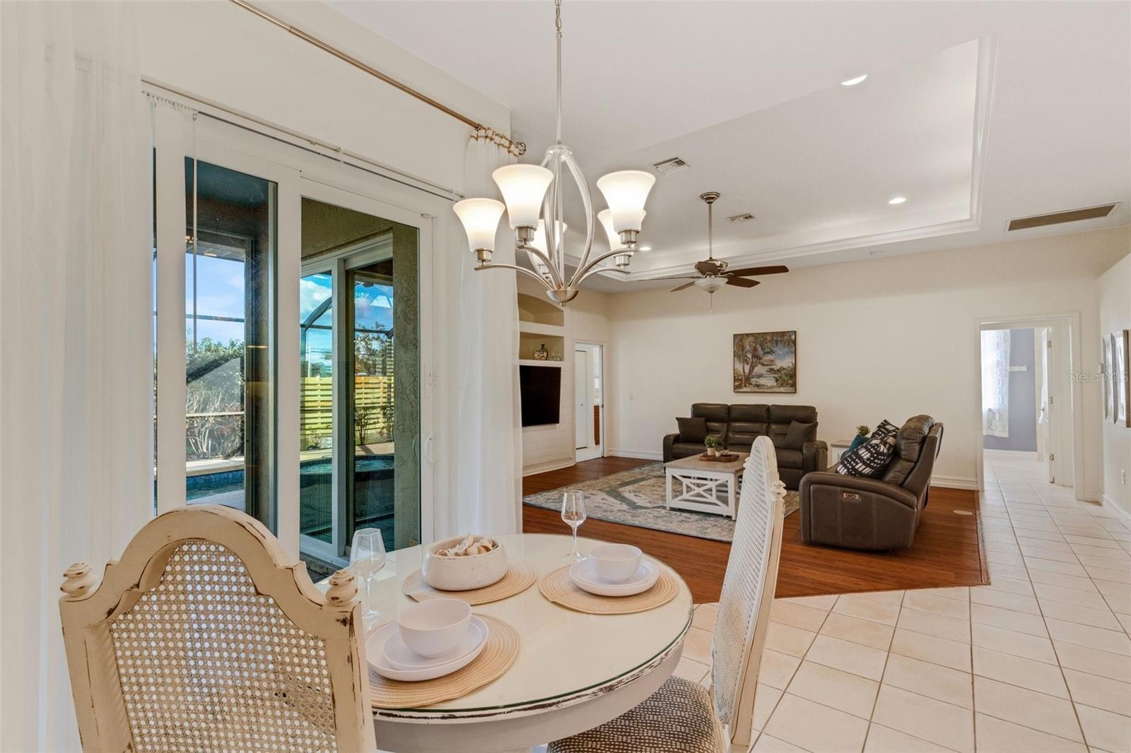 EDGEMONT - Residential