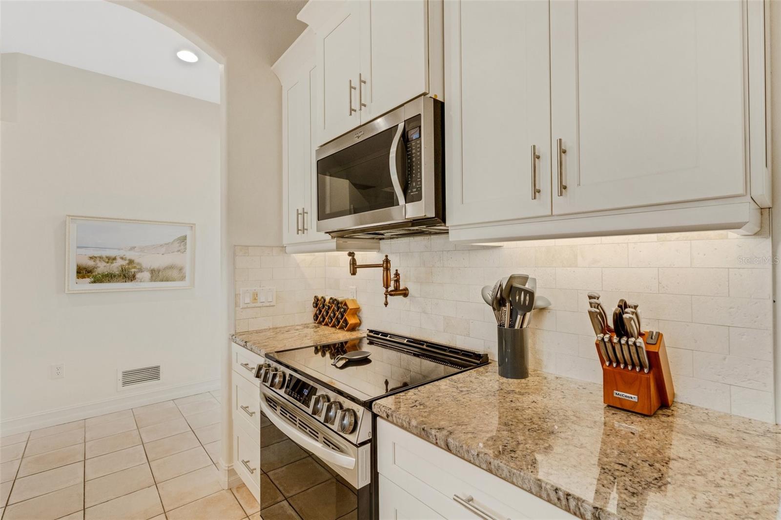 EDGEMONT - Residential