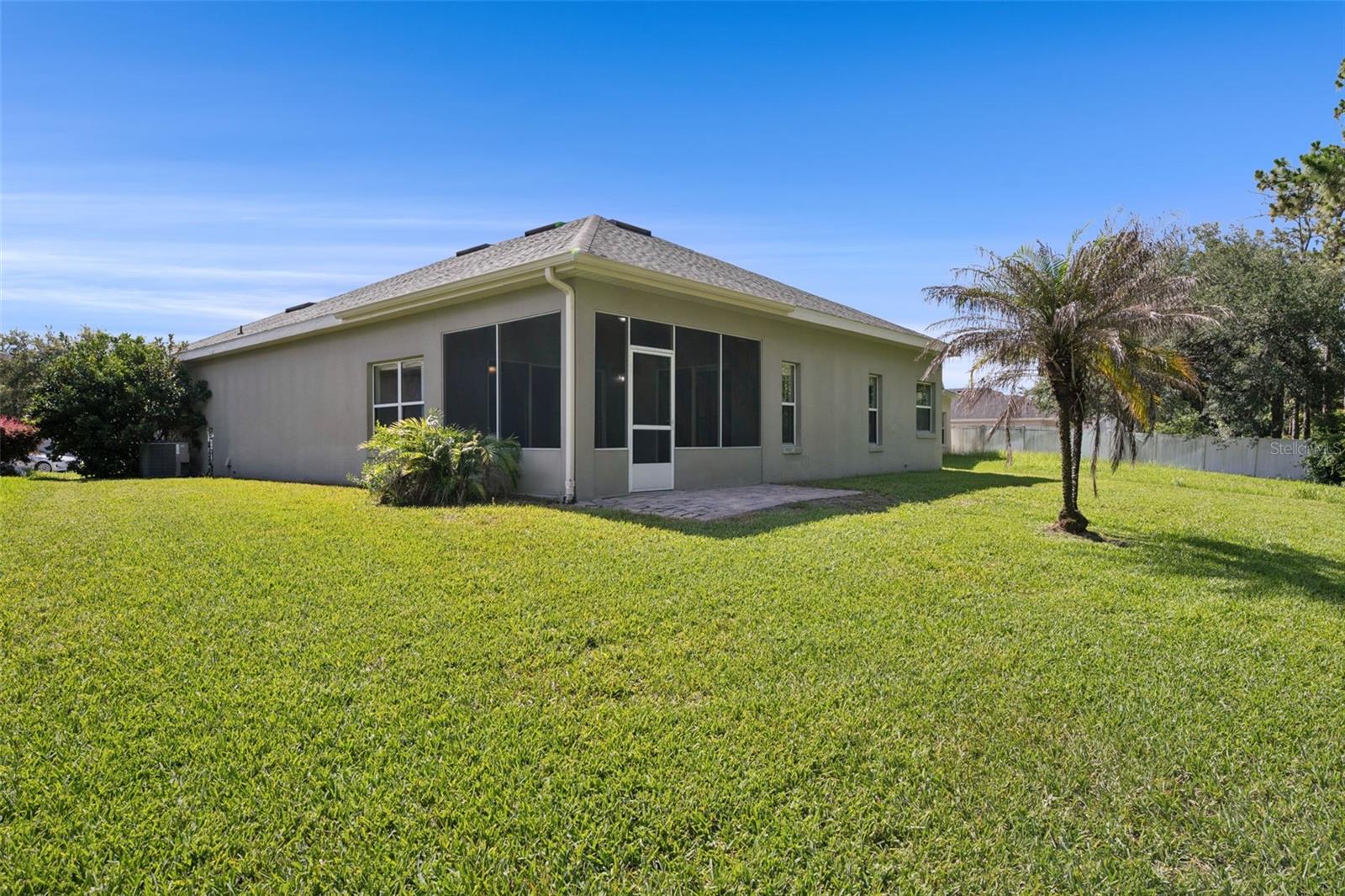 WOODLAND LAKES - Residential