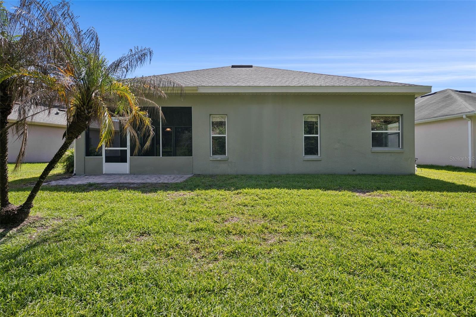 WOODLAND LAKES - Residential