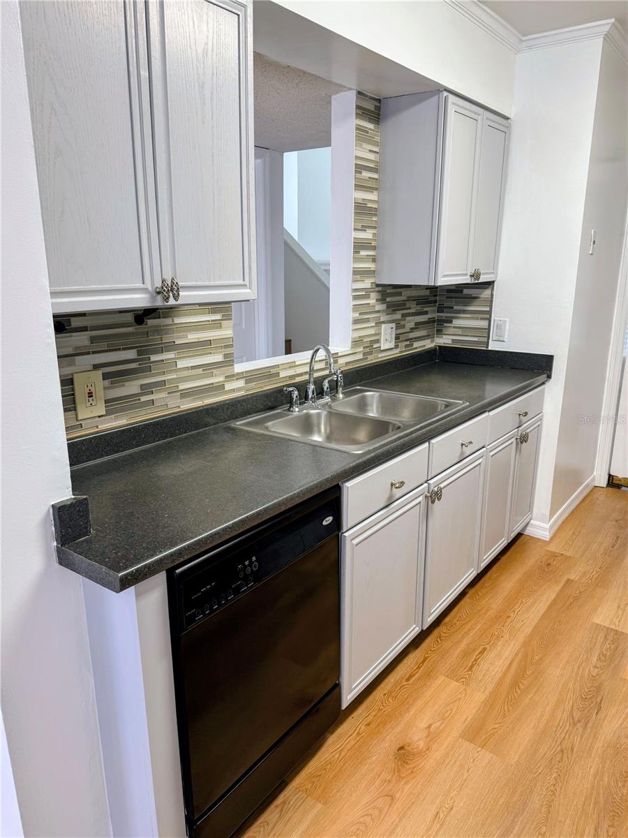 DUNWOODY PLACE CONDO - Residential