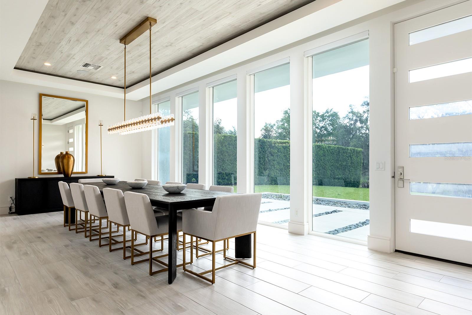 FOREST HILLS - Residential