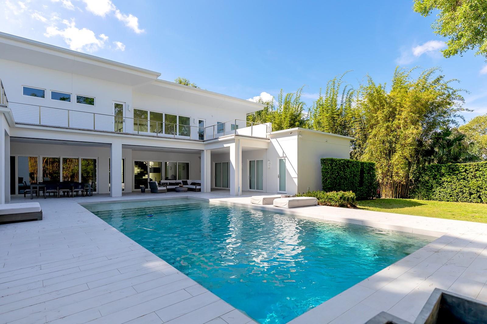 FOREST HILLS - Residential