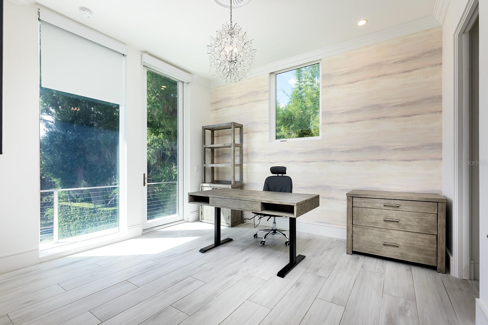 FOREST HILLS - Residential