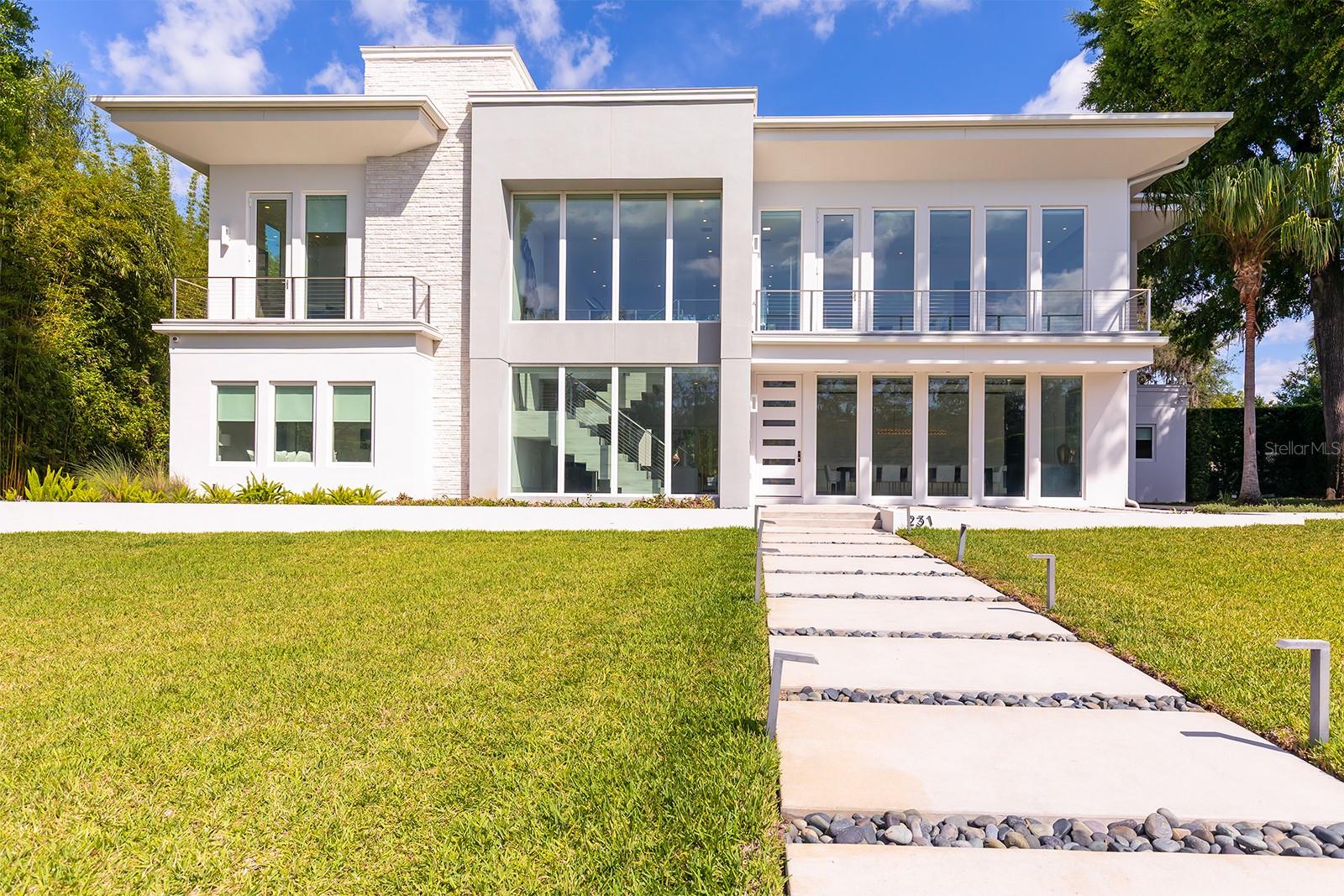 FOREST HILLS - Residential