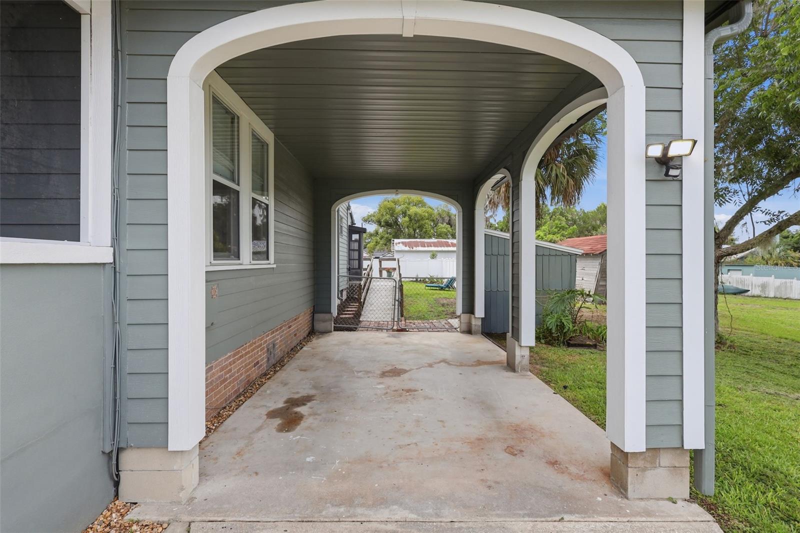 UMATILLA ANNA D GUERRANT SUB - Residential
