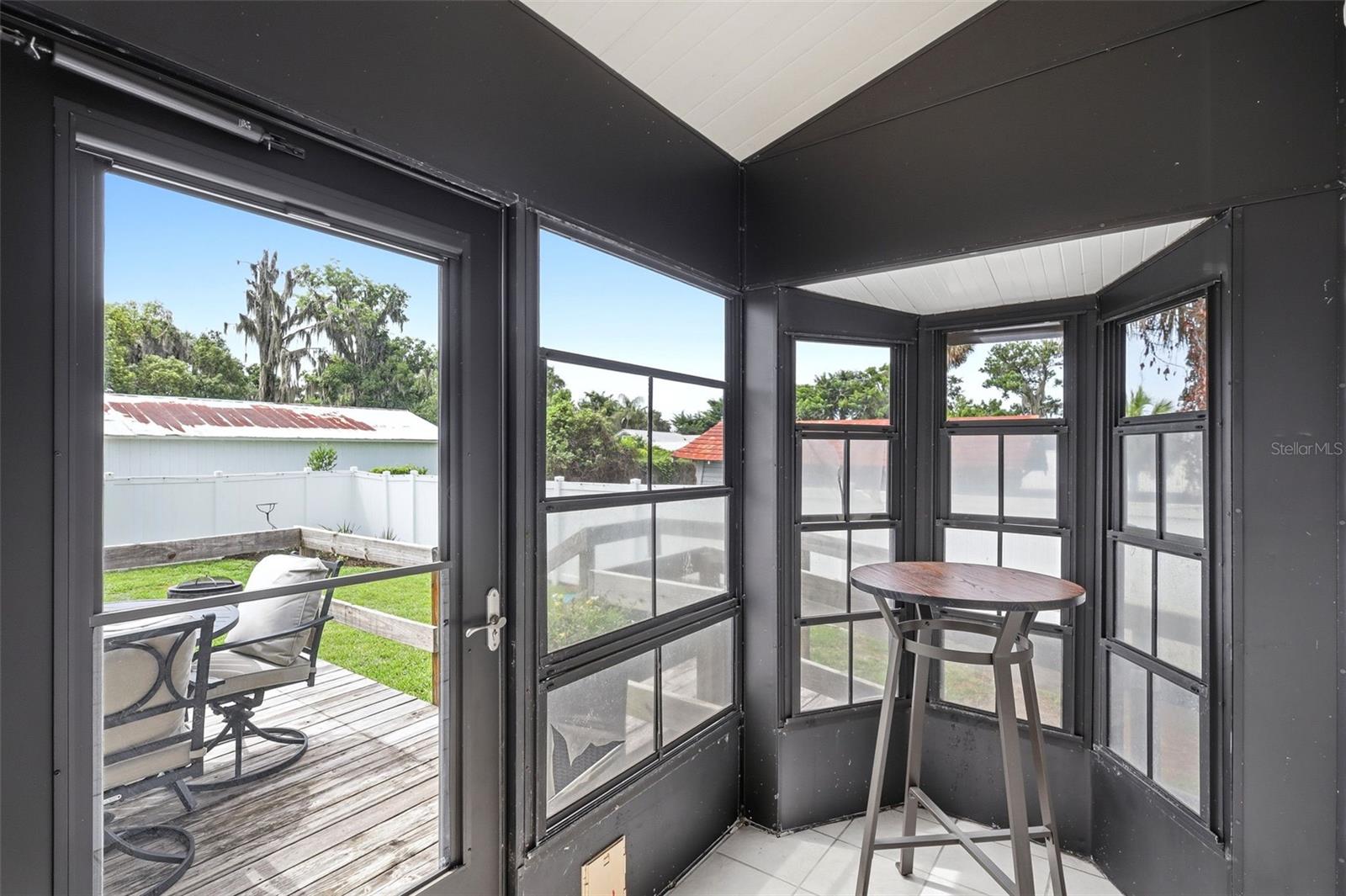 UMATILLA ANNA D GUERRANT SUB - Residential
