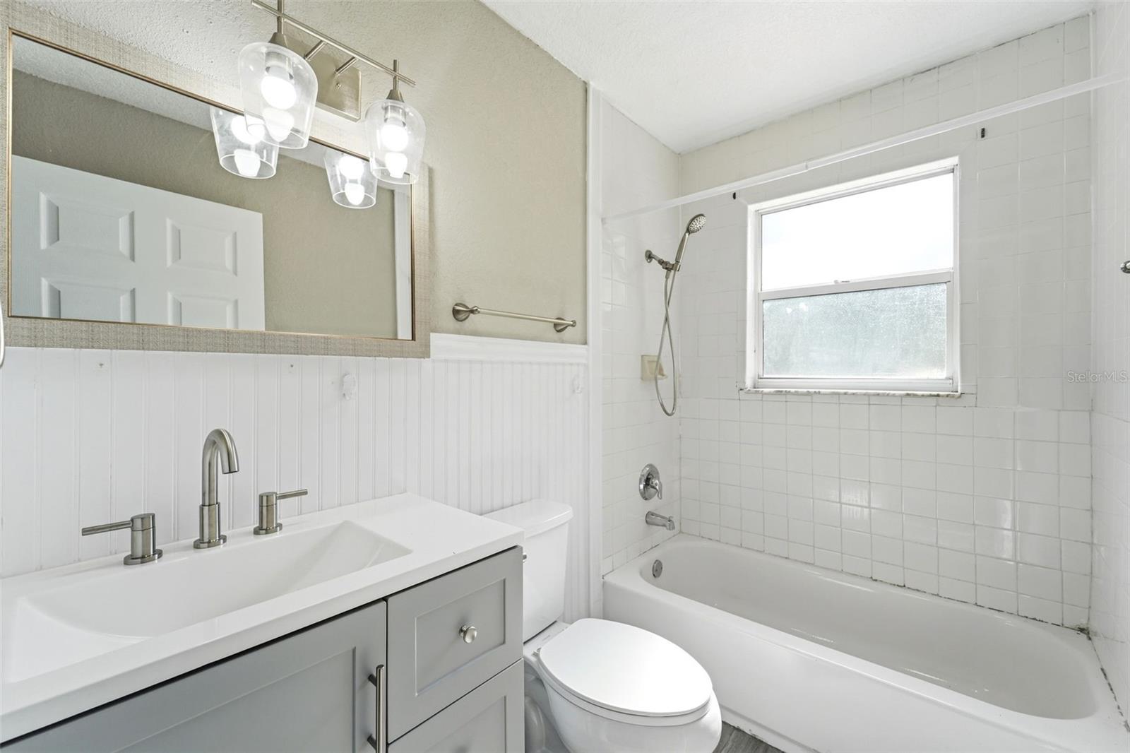 WEST OAKS - Residential